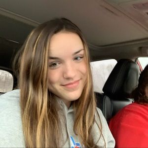 Meet your Posher, Molly